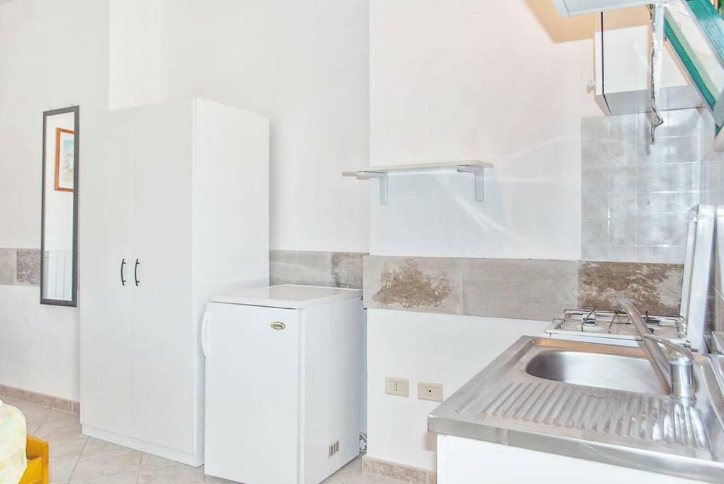 Residence Atenaion Отранто Екстериор снимка